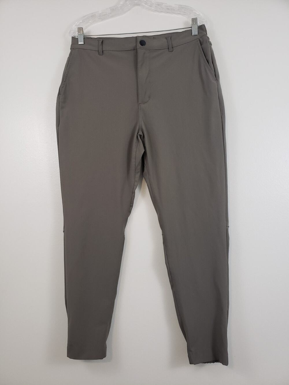 Cuts Clothing AO Joggers Mens Pants Size L Grey Outdoor Athleisure Corpcore Hike